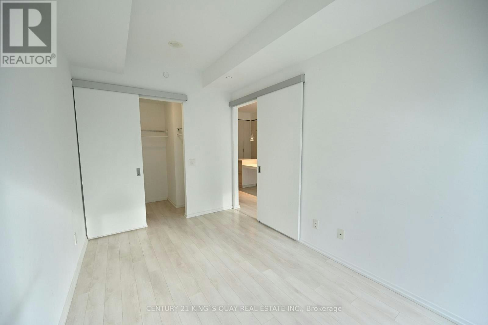 1907-197 Yonge Street, Toronto, ON, M5B 1M4 - 16