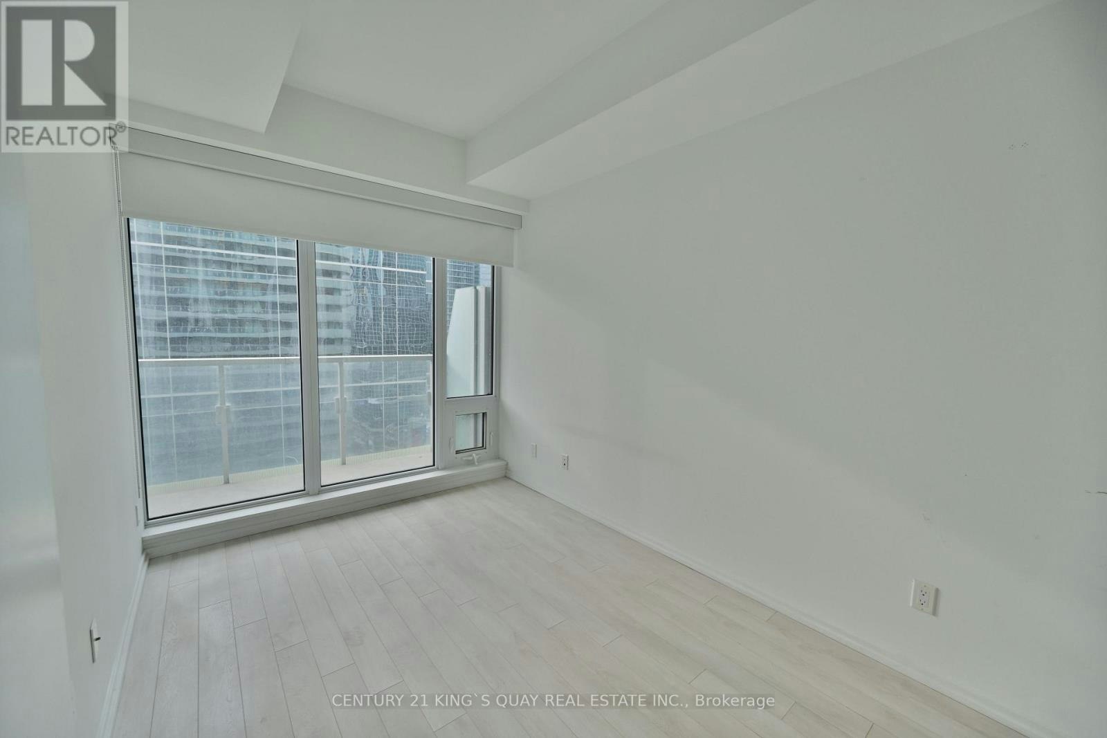1907-197 Yonge Street, Toronto, ON, M5B 1M4 - 13
