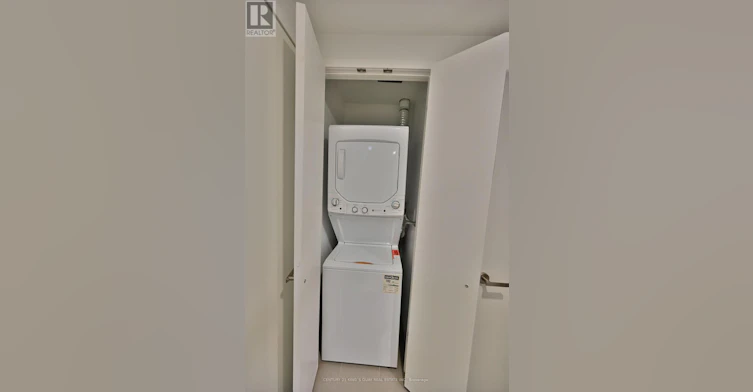 1907-197 Yonge Street, Toronto, ON, M5B 1M4 - 12
