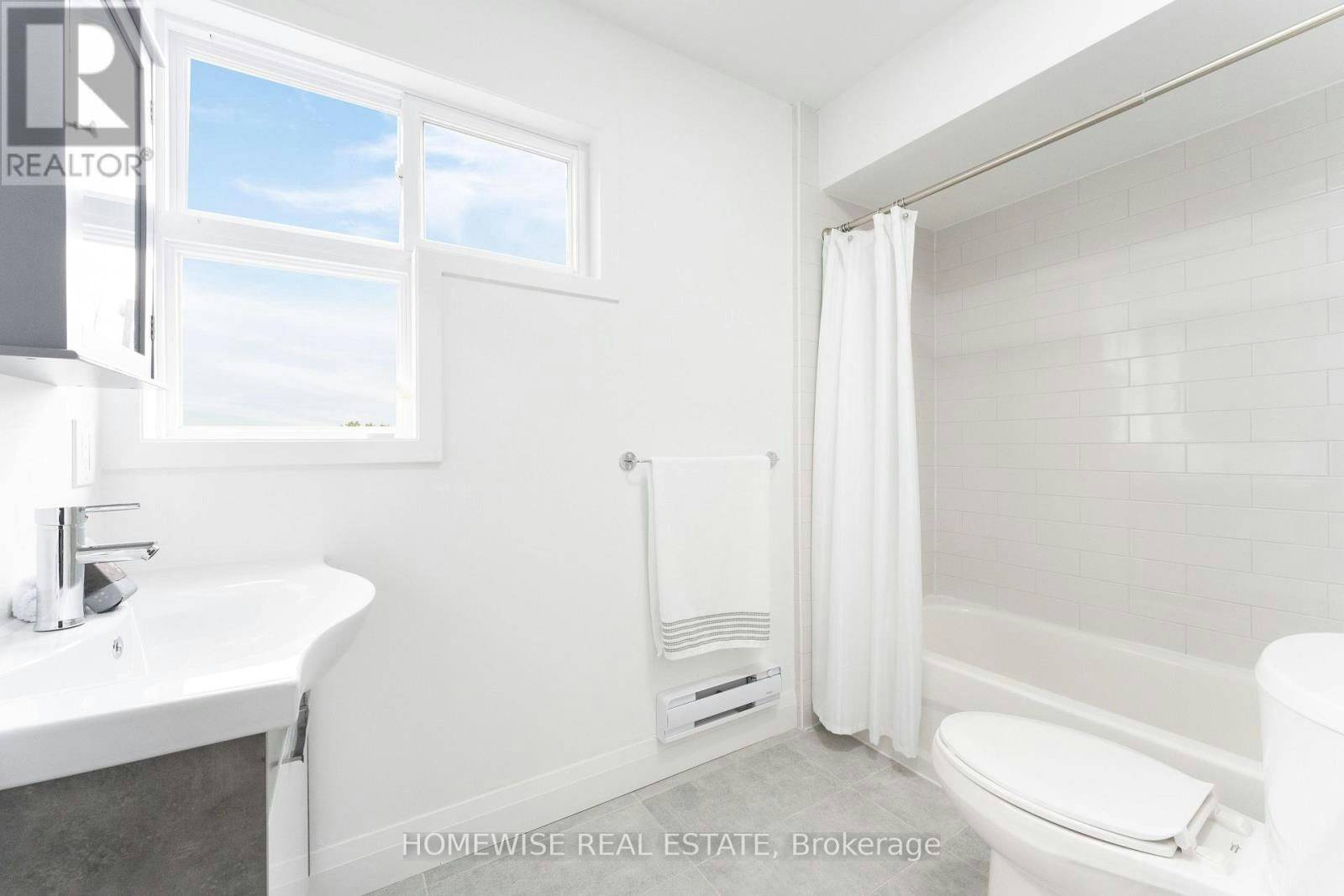 D8-240 Ormond Drive, Oshawa, ON, L1G 6T5 - 24