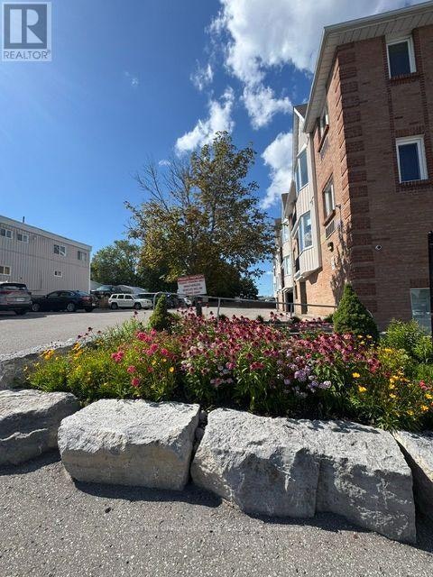 302-108 Water Street, Scugog, ON, L9L 1R2