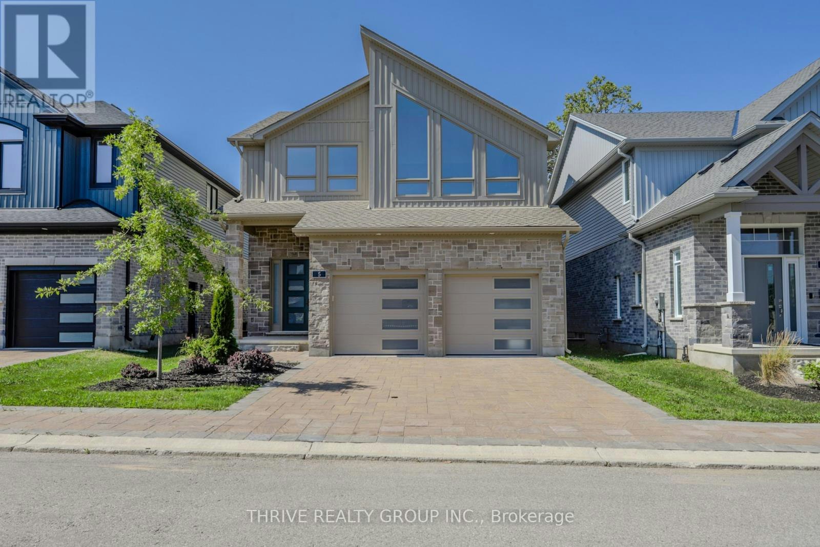 5-1061 Eagletrace Drive, London, ON, N6G 0T3