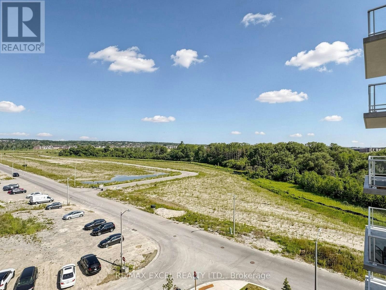 602-6 David Eyer Road, Richmond Hill, ON, L4S 0N5 - 37