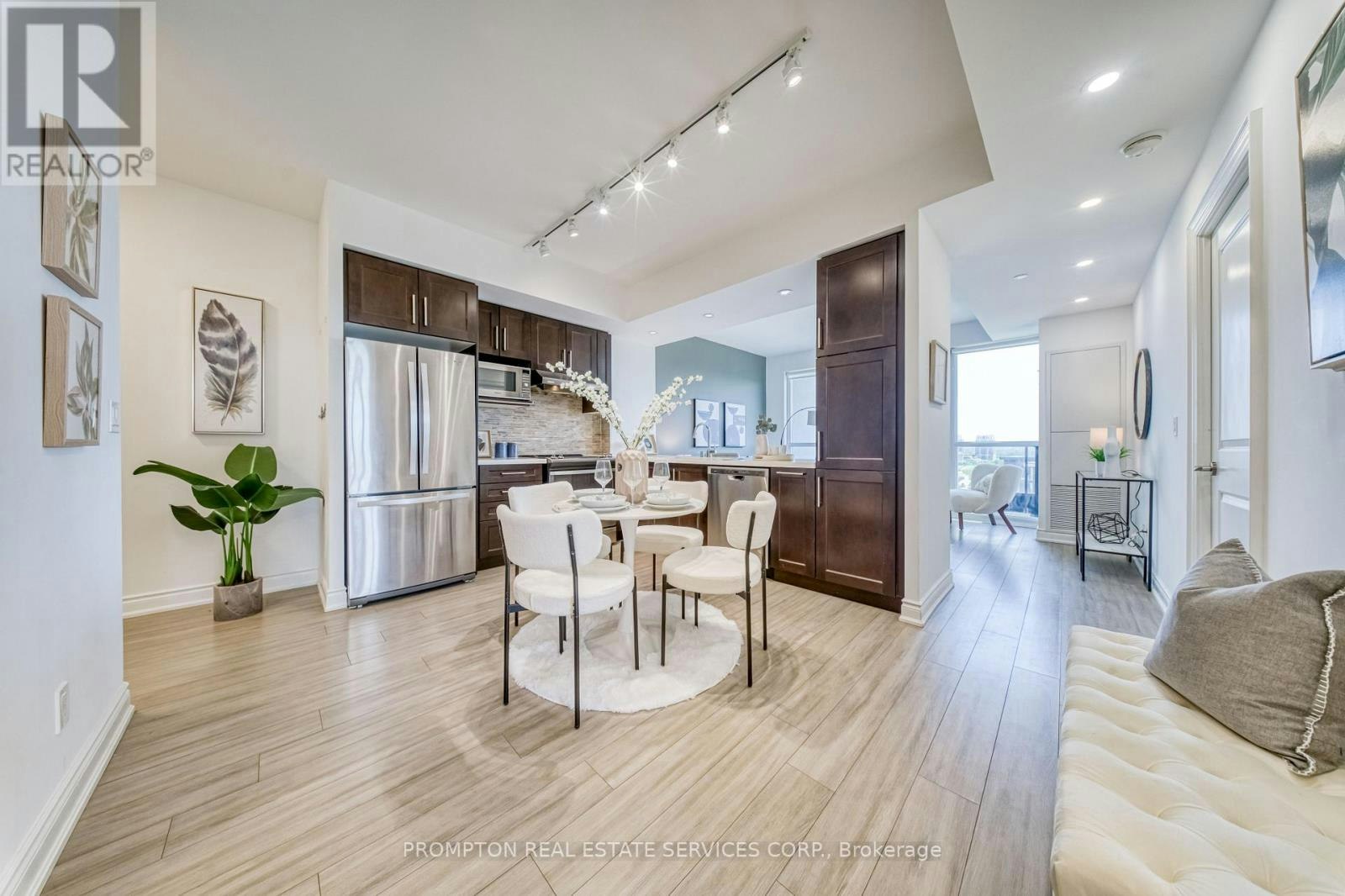 1208-38 Cedarland Drive, Markham, ON, L6G 0G7