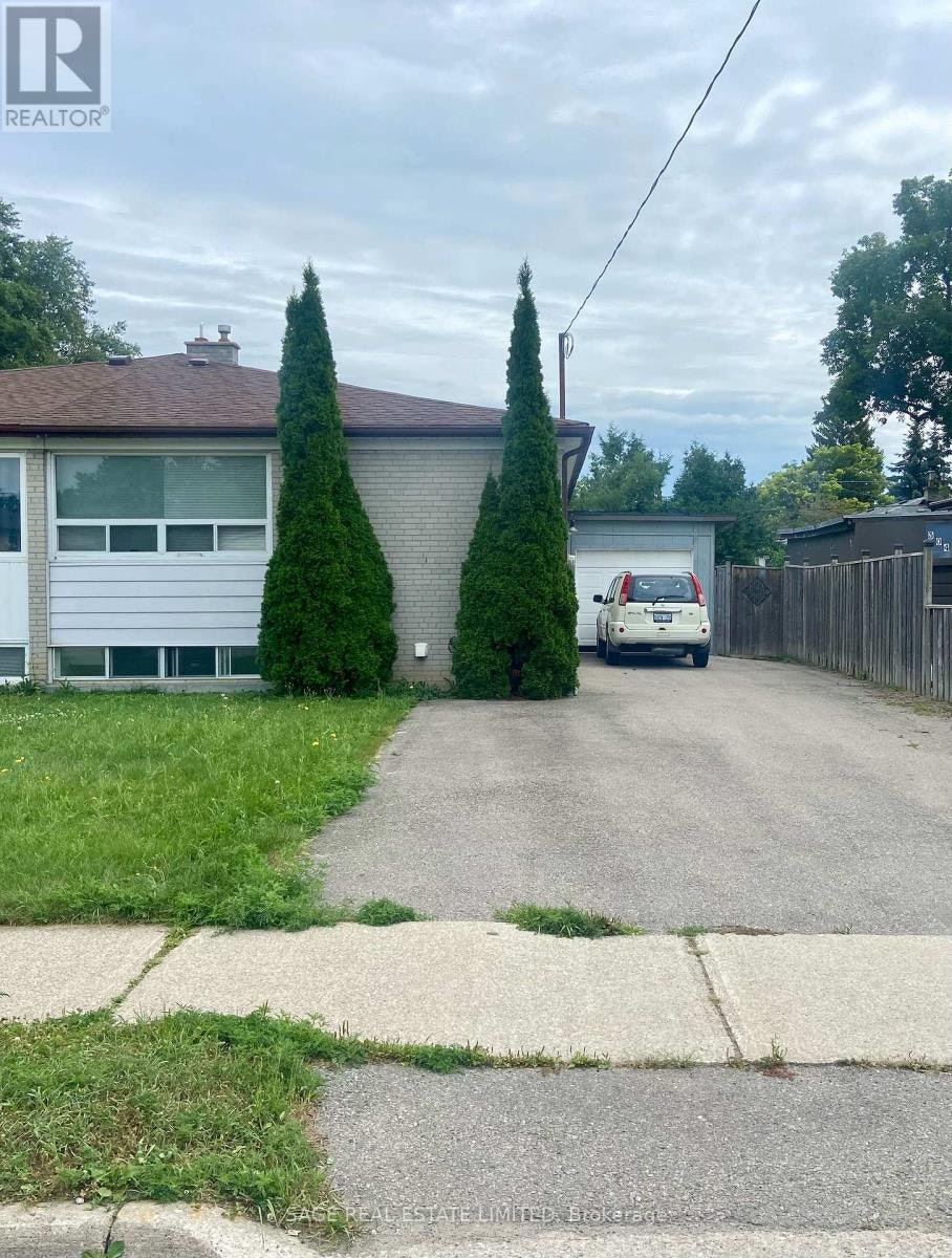 BSMT-308 Taylor Mills Drive N, Richmond Hill, ON, L4C 2T9