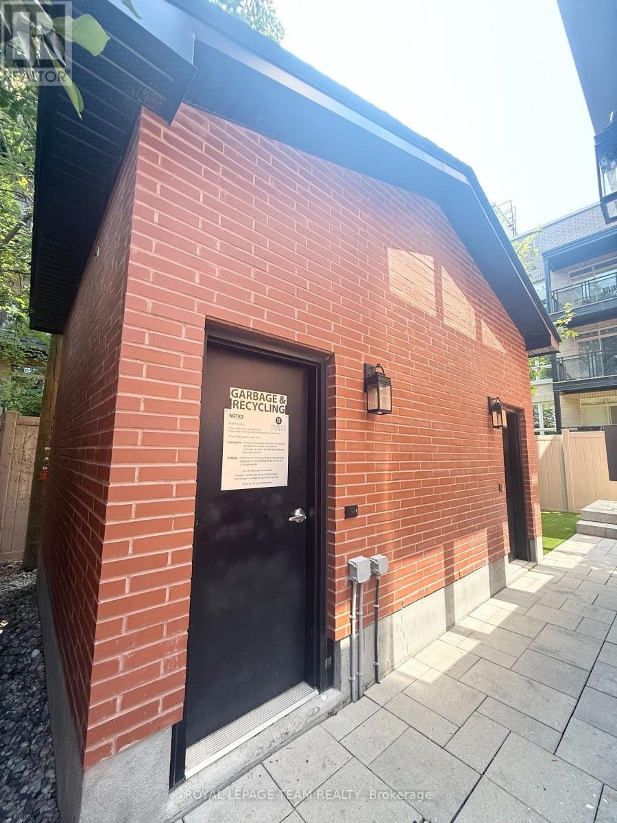 4-58 Florence Street, Ottawa, ON, K2P 0W7 - 18