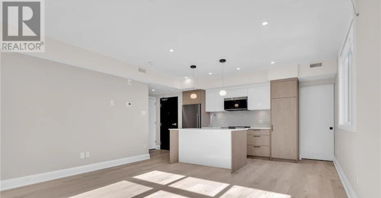 4-58 Florence Street, Ottawa, ON, K2P 0W7 - 10
