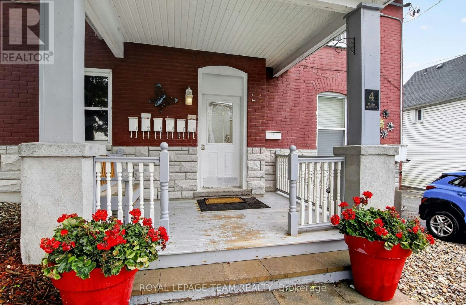 5-4 Eccles Street, Ottawa, ON, K1R 6S2 - 4