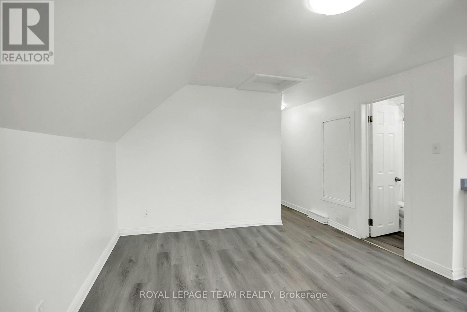 5-4 Eccles Street, Ottawa, ON, K1R 6S2 - 19