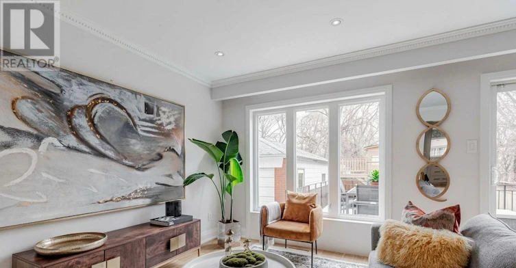 UPPER-25 Newlin Crescent, Toronto, ON, M3L 1X5 - 5