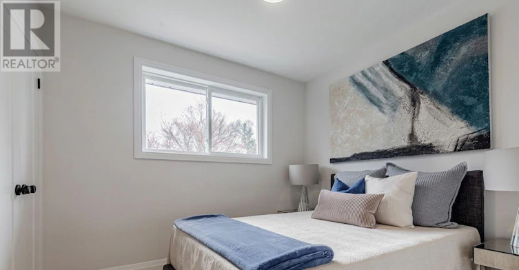UPPER-25 Newlin Crescent, Toronto, ON, M3L 1X5 - 7