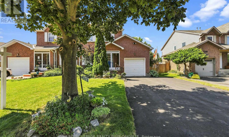 2238 Maclennan Drive