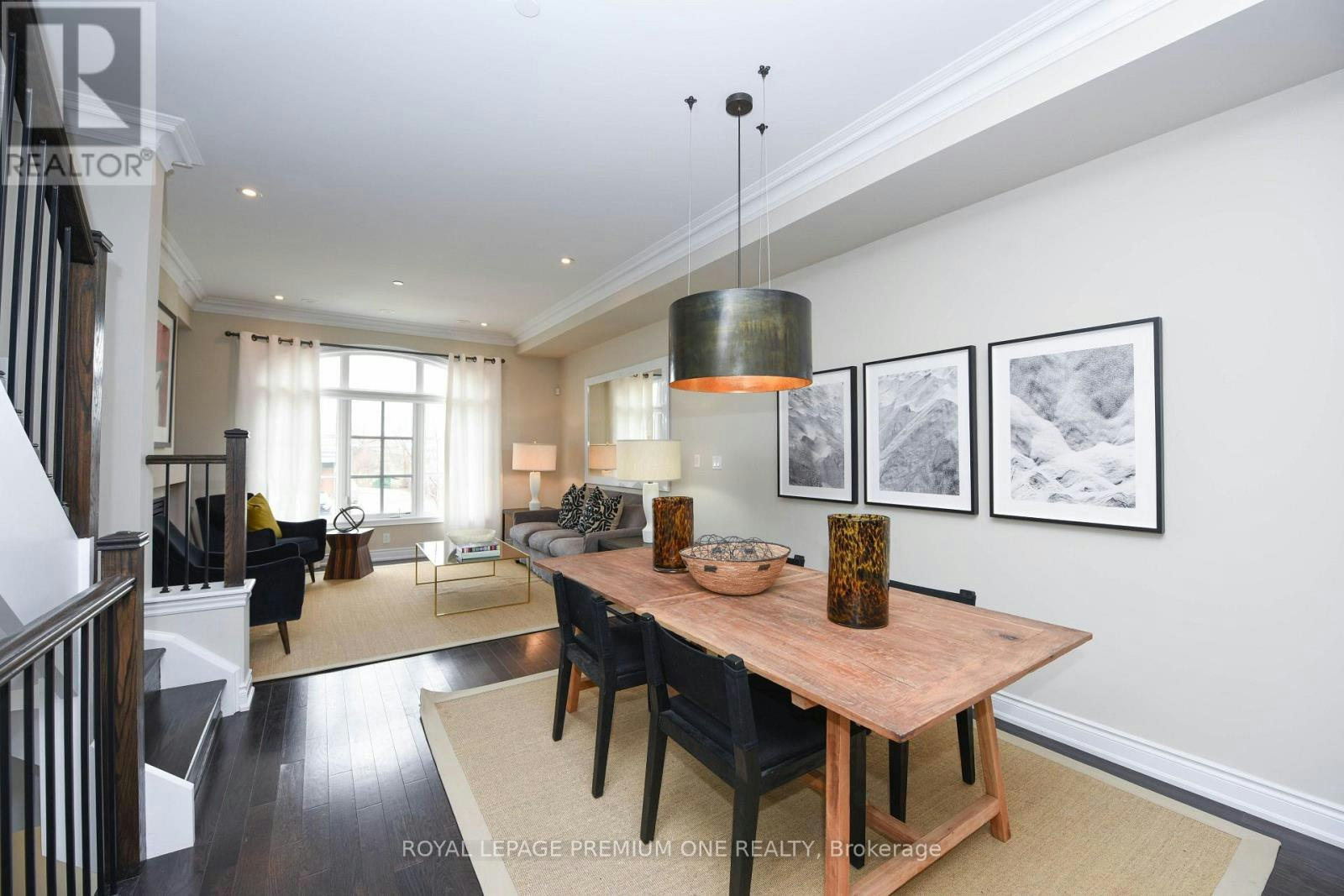 6A Acorn Avenue, Toronto, ON, M9B 0B7