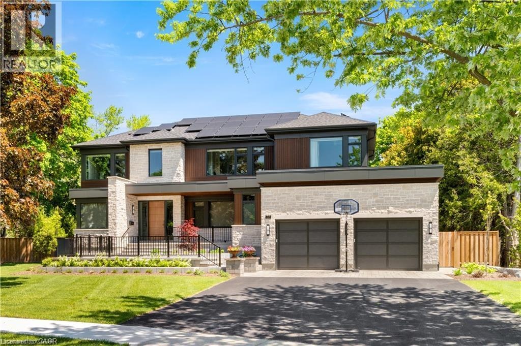 26 Golfview Place, Kitchener, ON, N2M 2Y2