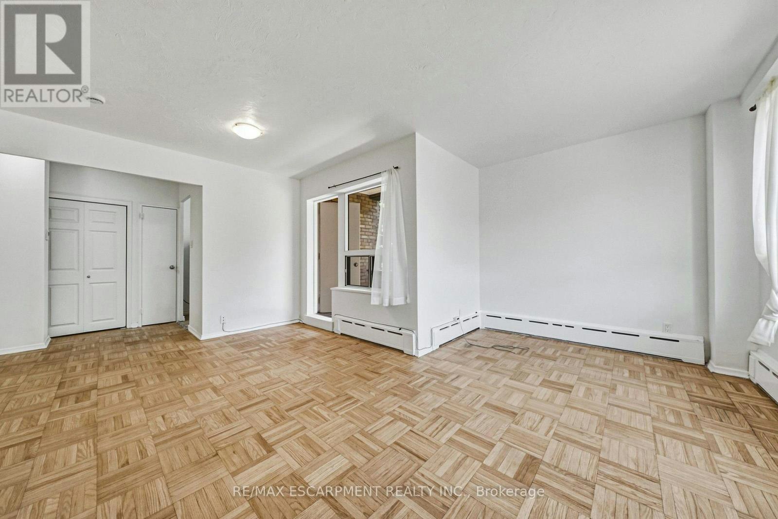 401 325a James Street S, Hamilton, ON, L8P 3B7 - 3