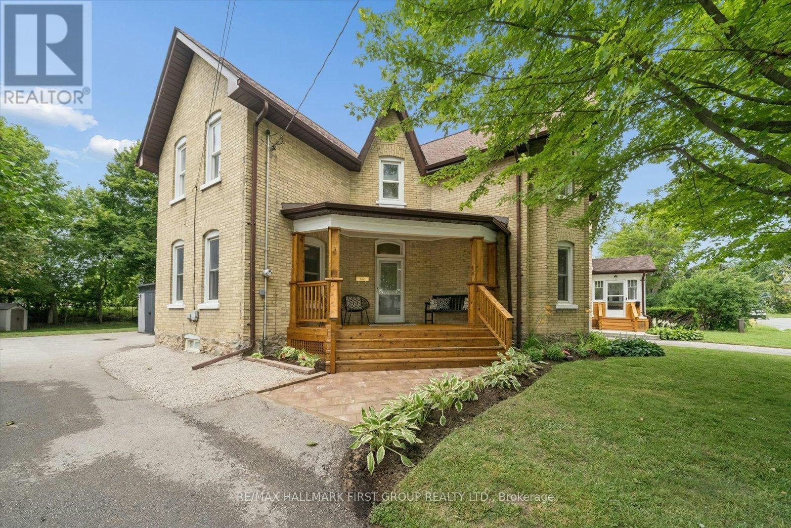 33 Adelaide Street N, Kawartha Lakes, ON, K9V 4K8
