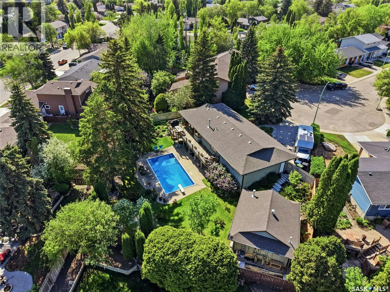 727 Tobin Terrace, Saskatoon, SK, S7K 4P4