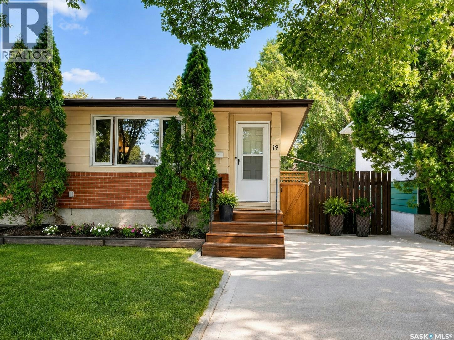 19 Cooper Crescent, Regina, SK, S4R 4J8