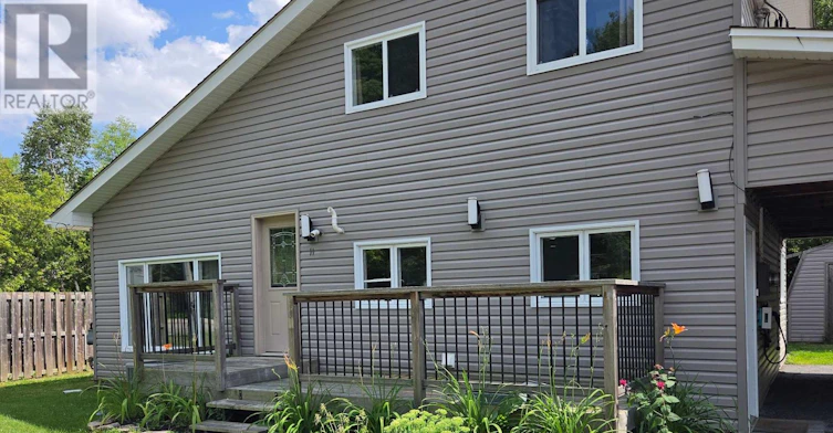 11 West Road, Huntsville, ON, P1H 1L1 - 6
