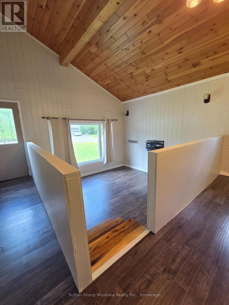 11 West Road, Huntsville, ON, P1H 1L1 - 8