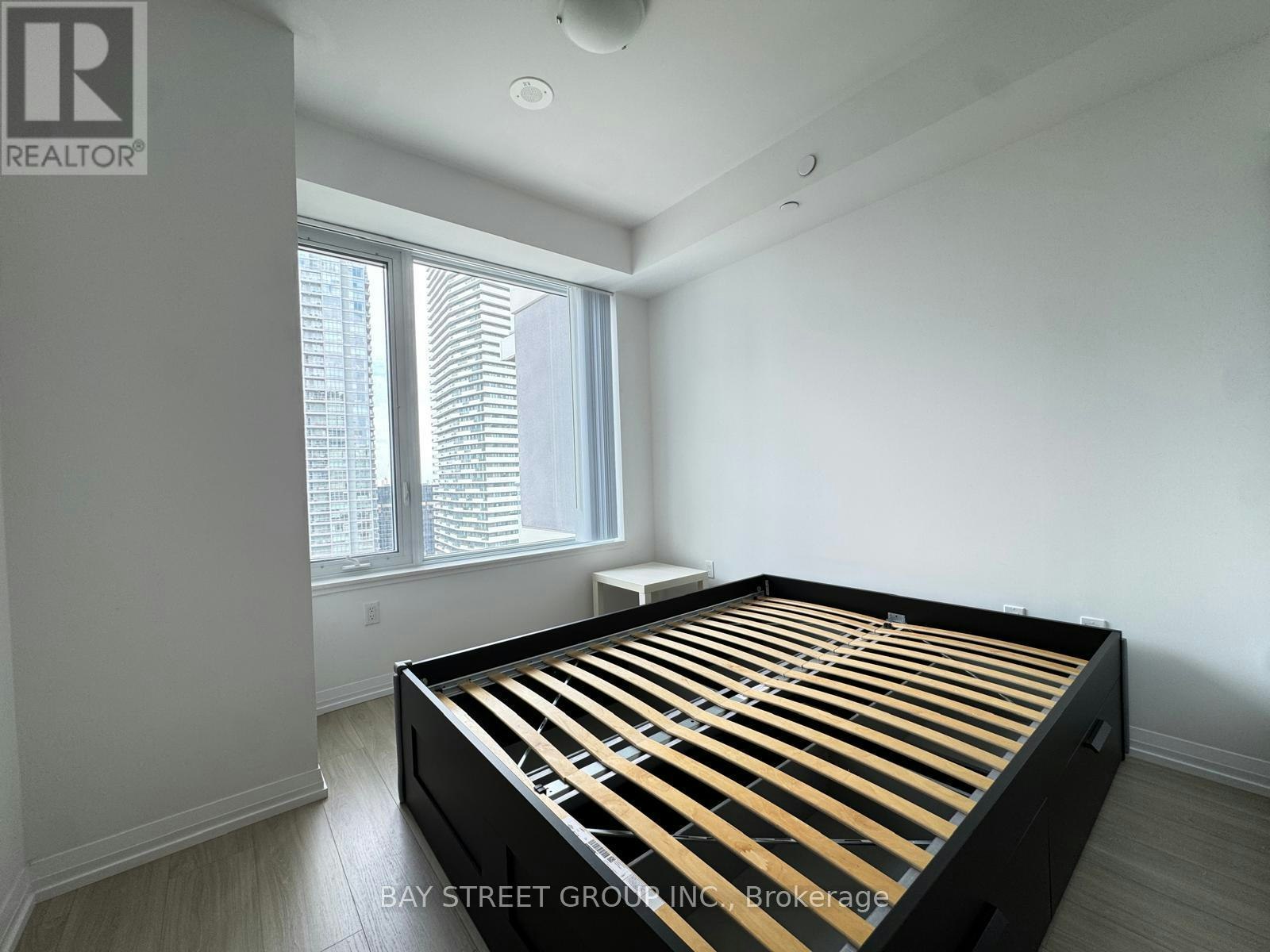 2515-50 Dunfield Avenue, Toronto, ON, M4S 0E4 - 18