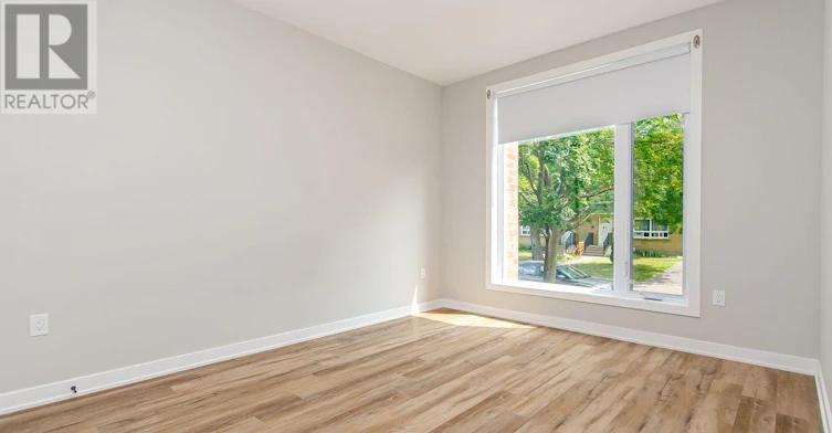 202-1291 Summerville Avenue, Ottawa, ON, K1Z 8G7 - 8