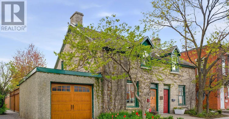 176 King Edward Avenue, Ottawa, ON, K1N 7L5
