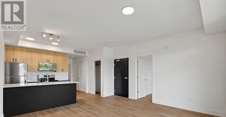 157 Holland Avenue, Ottawa, ON, K1Y 0Y2 - 5