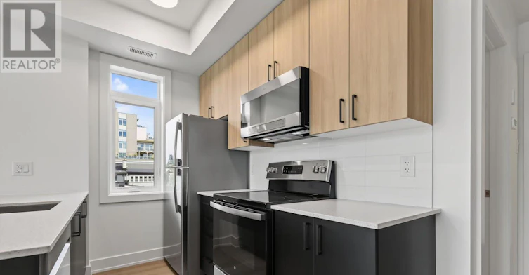 157 Holland Avenue, Ottawa, ON, K1Y 0Y2 - 12