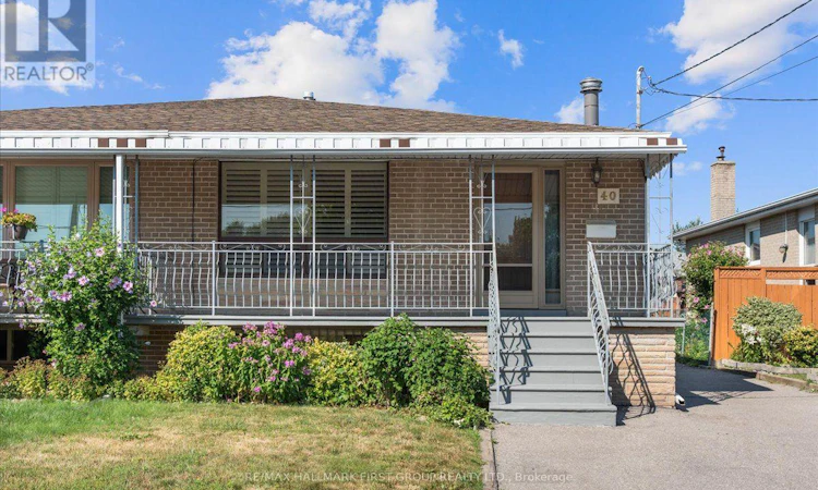 40 Cherrylawn Avenue