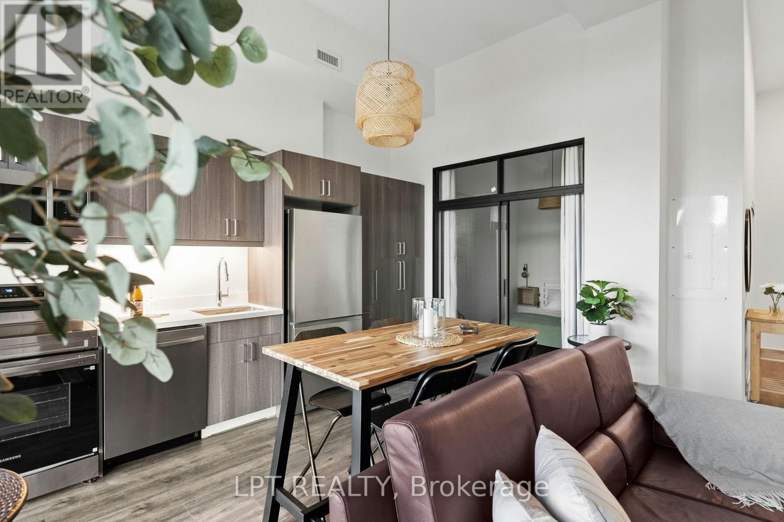122-350 Prince Charles Drive S, Welland, ON, L3C 7B3 - 18