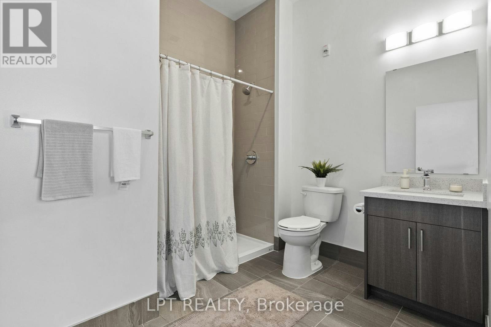122-350 Prince Charles Drive S, Welland, ON, L3C 7B3 - 24