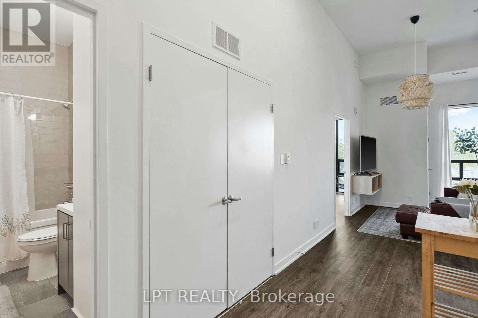 122-350 Prince Charles Drive S, Welland, ON, L3C 7B3 - 9