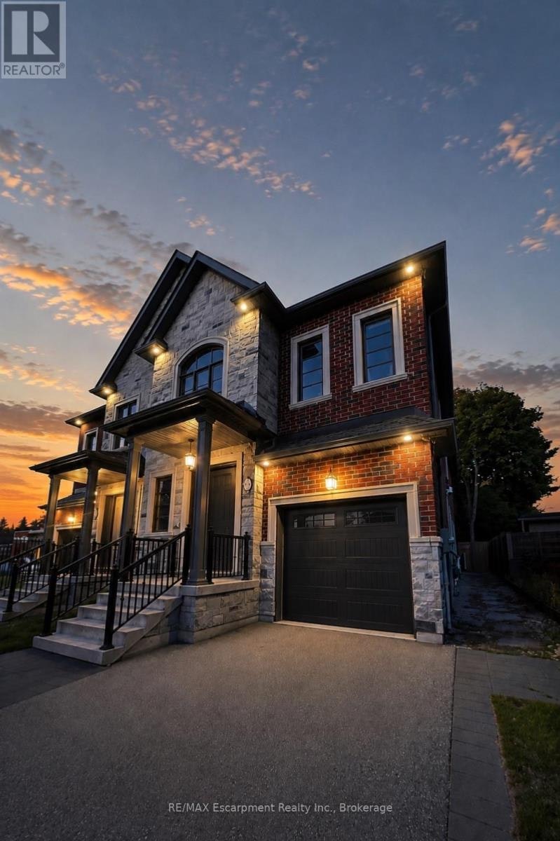 81 Brock Street, Oakville, ON, L6K 2Y9