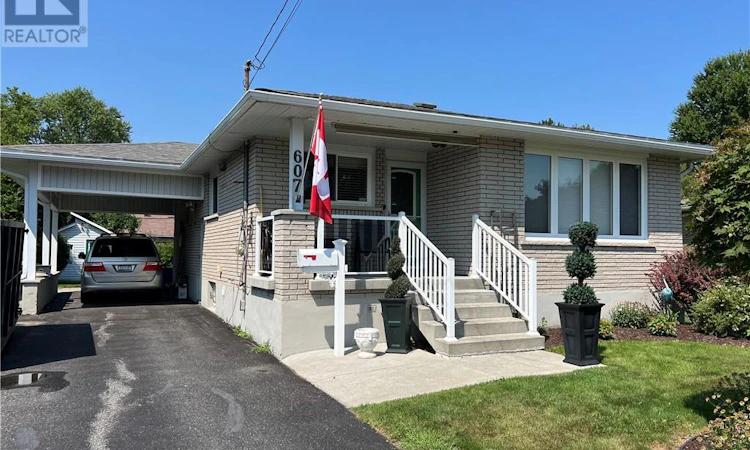 607 Danforth Avenue