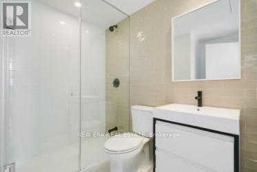 301-150 Logan Avenue, Toronto, ON, M4M 0E4 - 6