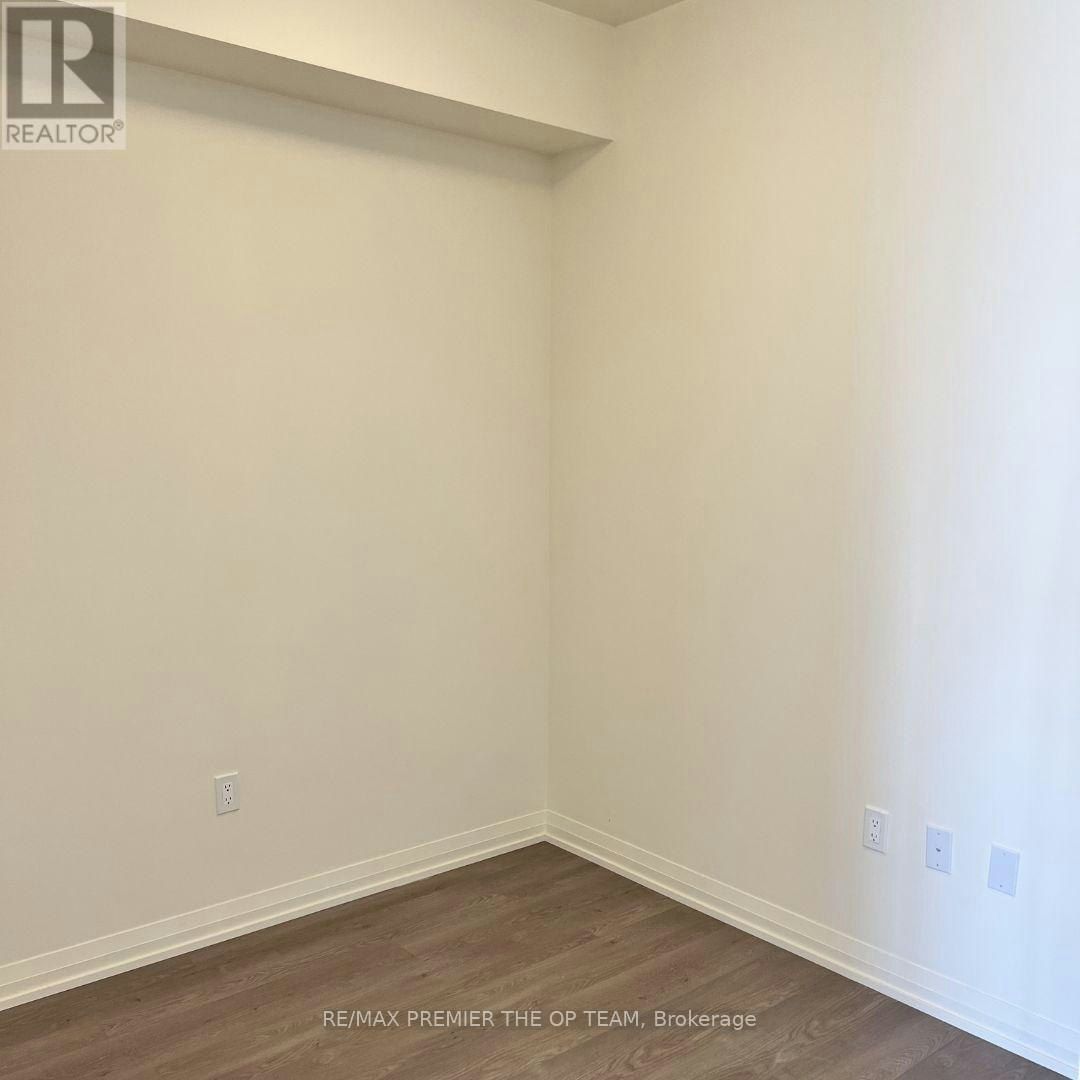 2003-9000 Jane Street, Vaughan, ON, L4K 0M6 - 4