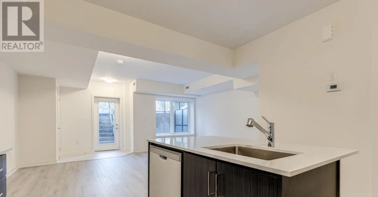 2106-58 Elizabeth Street S, Richmond Hill, ON, L4C 5W2 - 4