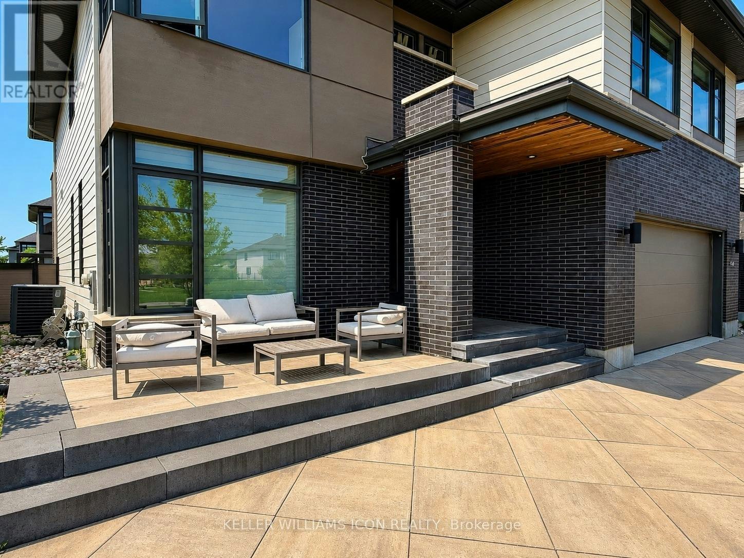 617 Mistwell Lane, Ottawa, ON, K1X 0C1 - 4