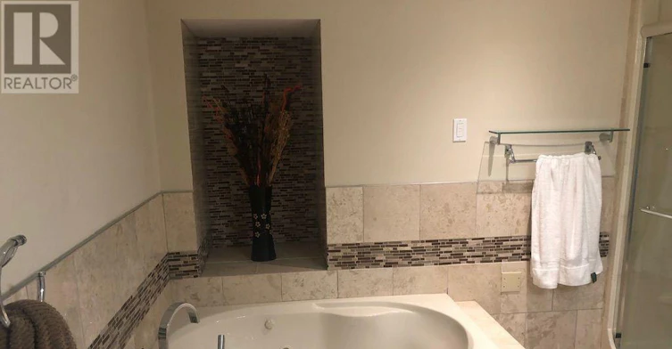 UPP LVL-5239 Creditview Road, Mississauga, ON, L5V 1T6 - 9