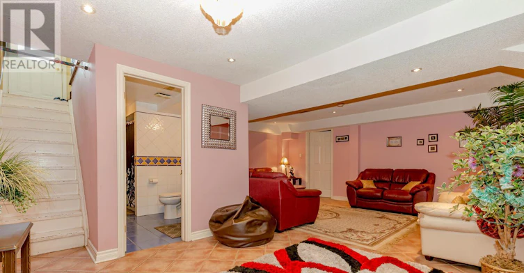 1474 Rosemanor Drive, Mississauga, ON, L5M 5M4 - 4