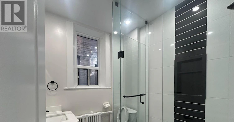 1-223 Roncesvelles Avenue, Toronto, ON, M6R 2L6 - 9