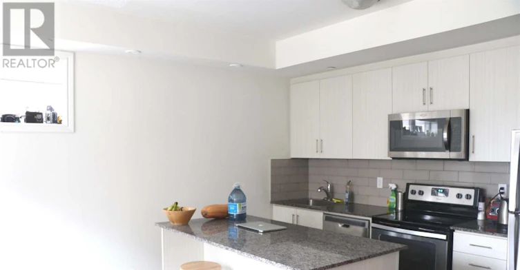 32-120 Long Branch Avenue, Toronto, ON, M8W 0B1 - 6