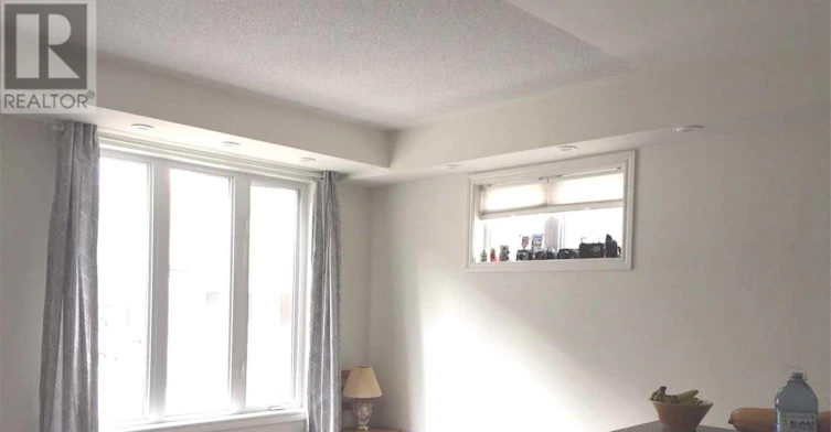 32-120 Long Branch Avenue, Toronto, ON, M8W 0B1 - 4