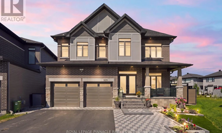 921 Beckton Heights