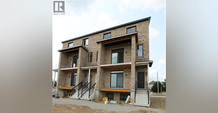 8-1395 Bleams Road, Kitchener, ON, N2E 3X7