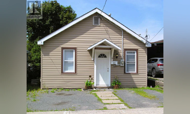 219 Walnut Street