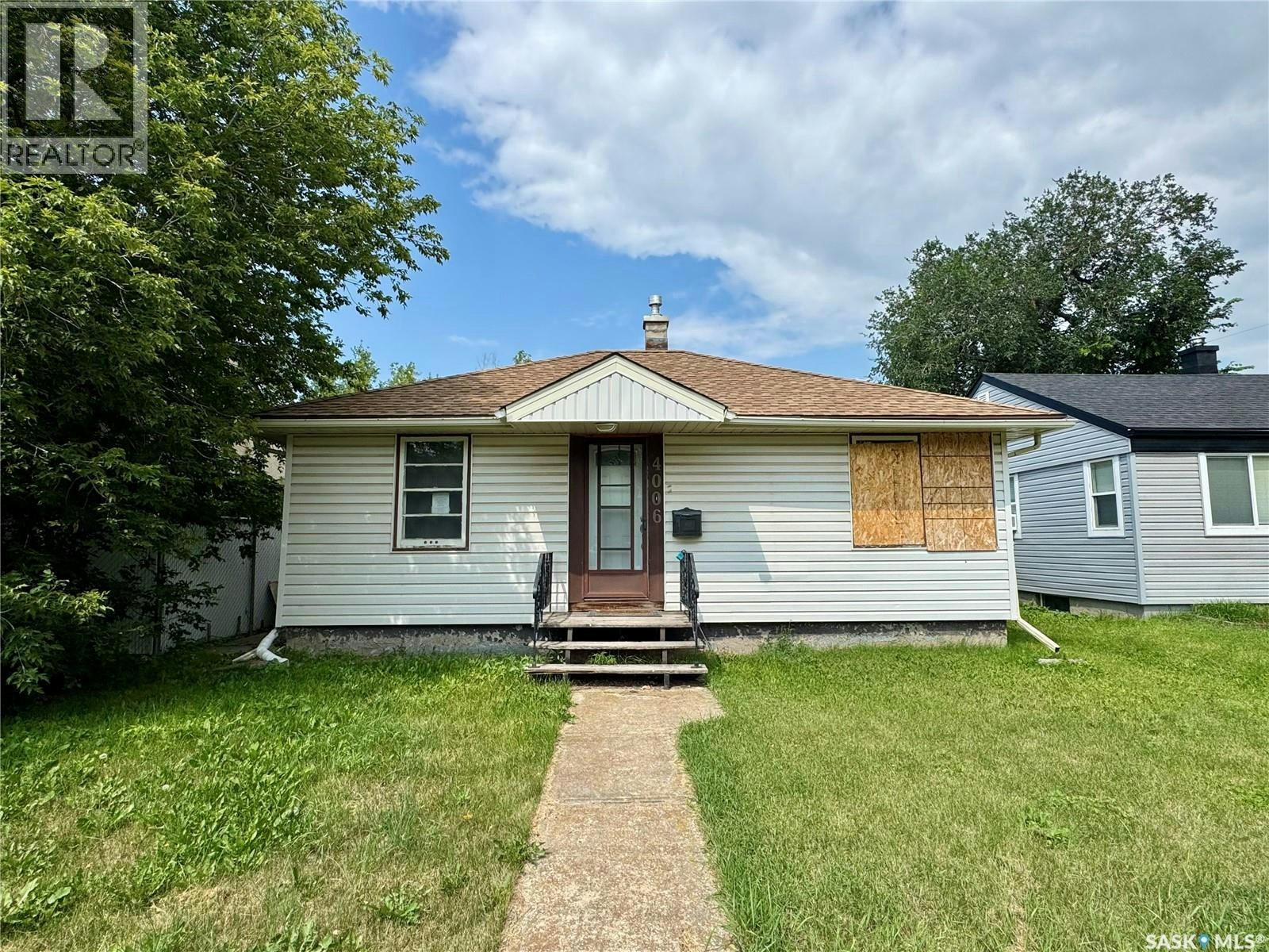 4006 4th Avenue, Regina, SK, S4R 0V9