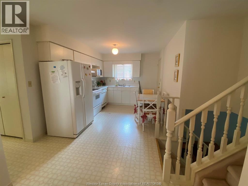 1087 Brookview Crescent, Windsor, ON, N8W 5H3 - 12