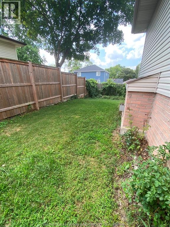 1087 Brookview Crescent, Windsor, ON, N8W 5H3 - 5